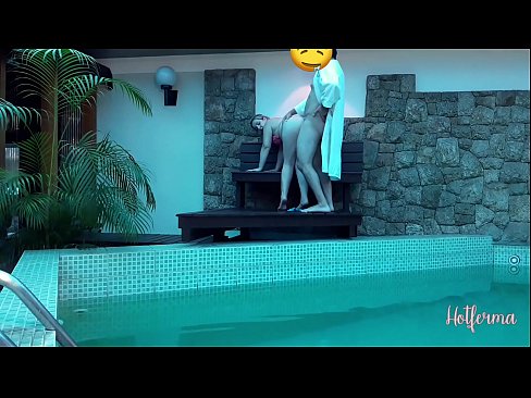 ❤️ Boss invites the maid to the pool but can't resist a hot ❤❌ Super sex at en-gb.hentai-id.ru